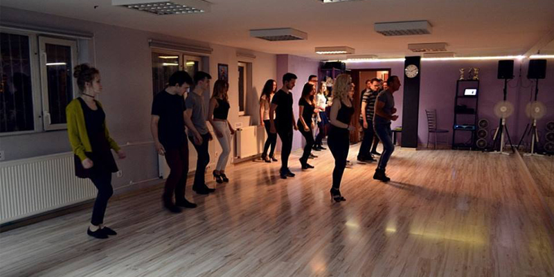 Kursanci w Szkole Tańca Bailando Poznań
