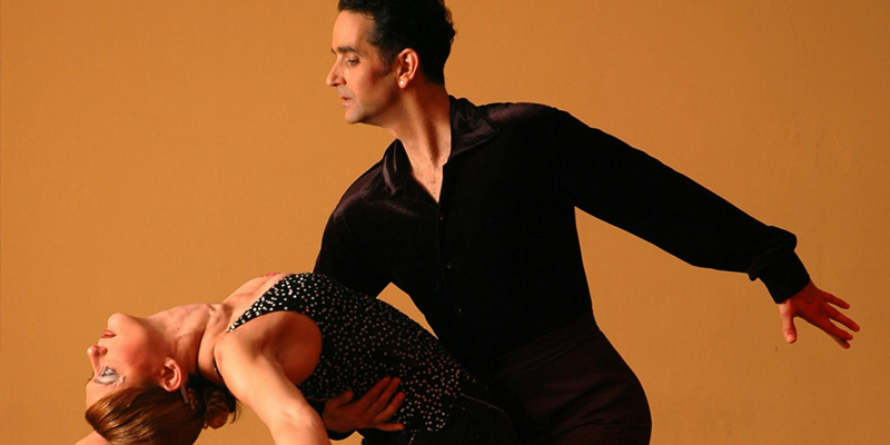 Para tańcząca Salsę Los Angeles